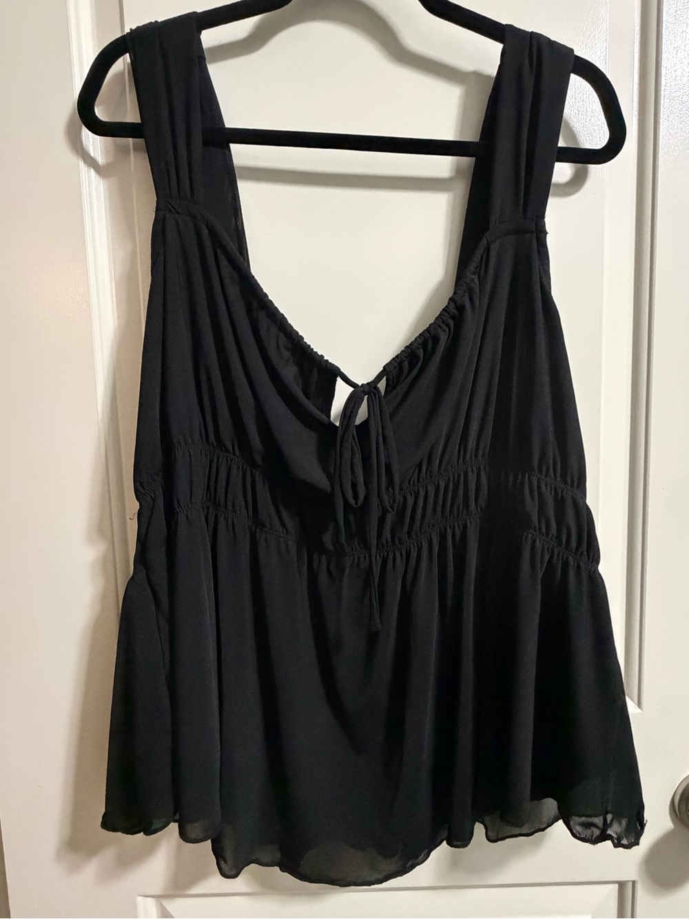 Torrid 2X Black Women's Sleeveless Peplum Tank Top
